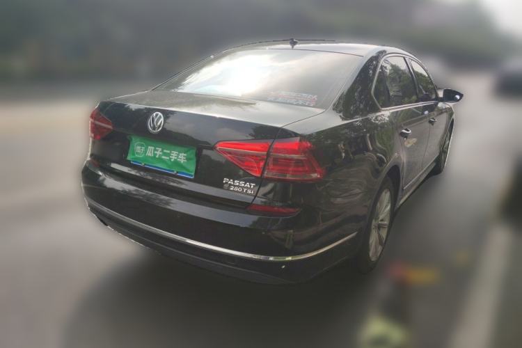 Used Volkswagen Passat 2017 280TSI DSG Luxury Edition Rear Right 45 Deg
