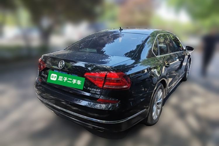 Used Volkswagen Passat 2017 330TSI DSG Luxury Edition Rear Right 45 Deg