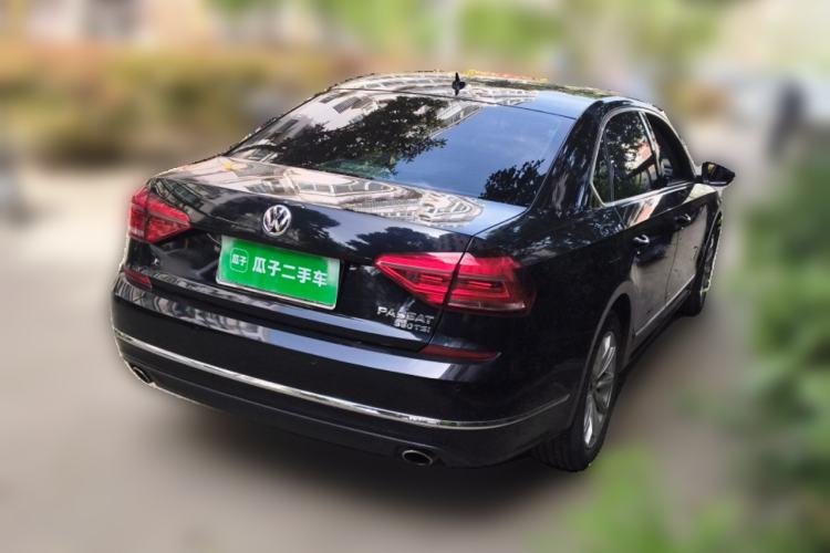 Used Volkswagen Passat 2017 330TSI DSG Luxury Edition Rear Right 45 Deg