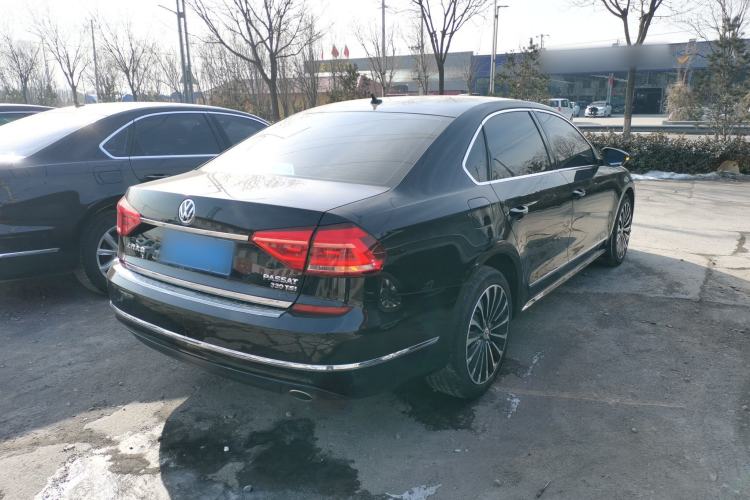 Used Volkswagen Passat 2017 330TSI DSG Luxury Edition Rear Right 45 Deg