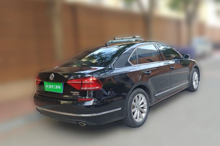 Used Volkswagen Passat 2017 330TSI DSG Luxury Edition Rear Right 45 Deg