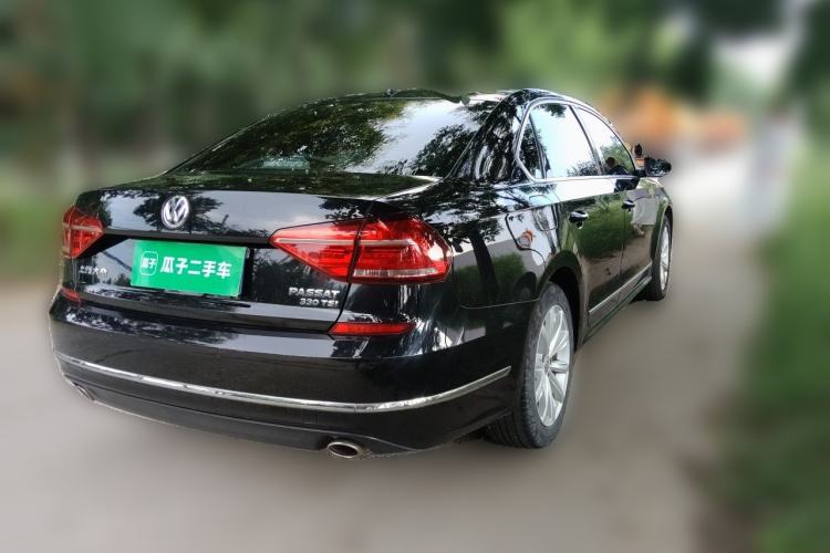 Used Volkswagen Passat 2017 330TSI DSG Luxury Edition Rear Right 45 Deg
