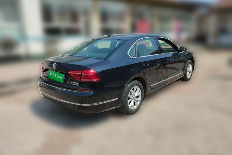 Used Volkswagen Passat 2017 280TSI DSG Luxury Edition Rear Right 45 Deg
