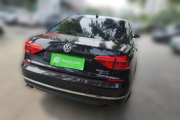 Used Volkswagen Passat 2017 330TSI DSG Luxury Edition Rear Right 45 Deg
