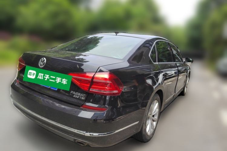 Used Volkswagen Passat 2017 330TSI DSG Luxury Edition Rear Right 45 Deg