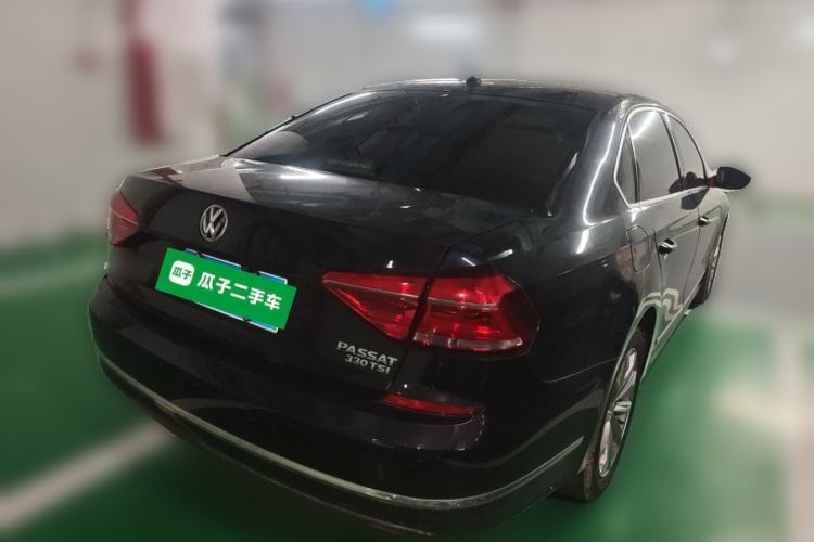 Used Volkswagen Passat 2017 330TSI DSG Luxury Edition Rear Right 45 Deg