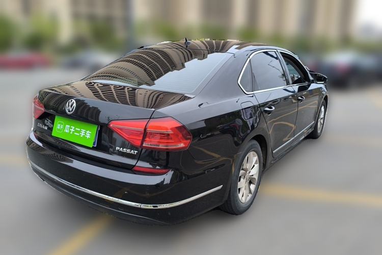 Used Volkswagen Passat 2017 280TSI DSG Luxury Edition Rear Right 45 Deg