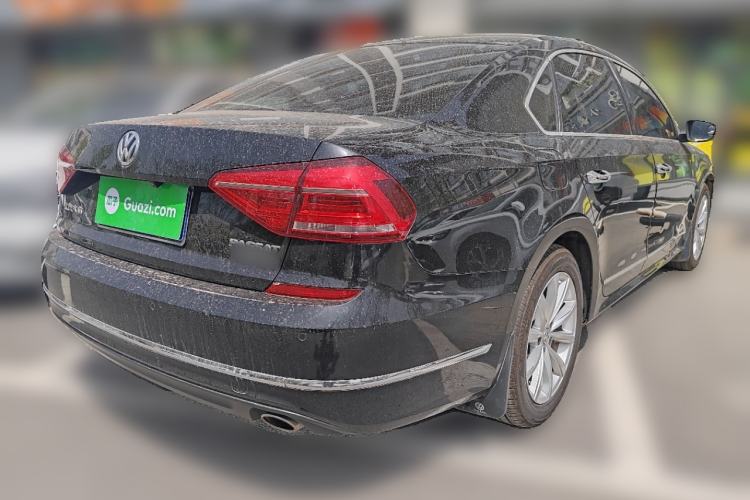 Used Volkswagen Passat 2017 330TSI DSG Luxury Edition Rear Right 45 Deg
