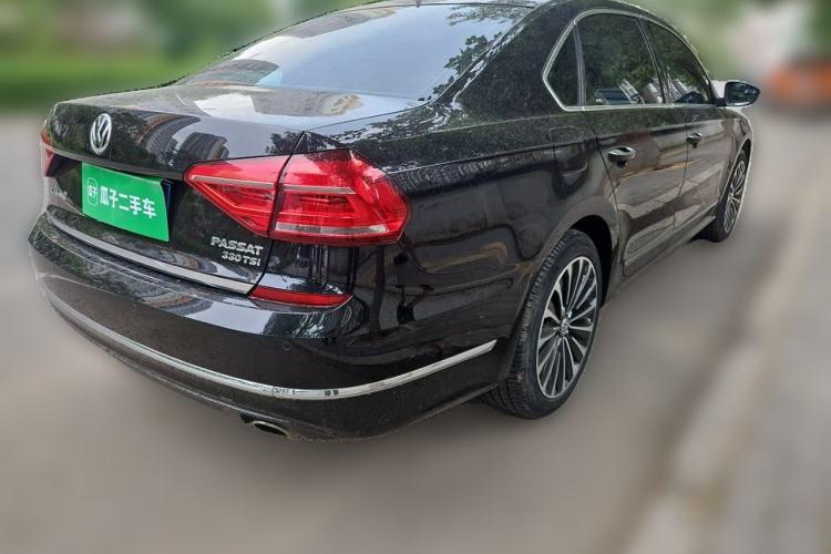 Used Volkswagen Passat 2017 330TSI DSG Prestige Edition Rear Right 45 Deg