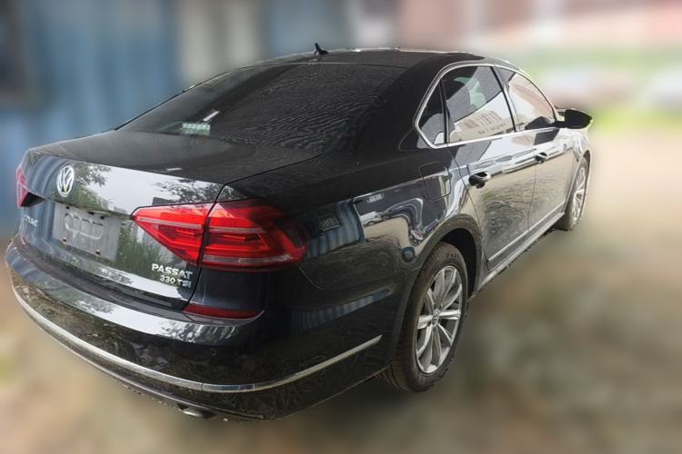 Used Volkswagen Passat 2017 330TSI DSG Luxury Edition Rear Right 45 Deg