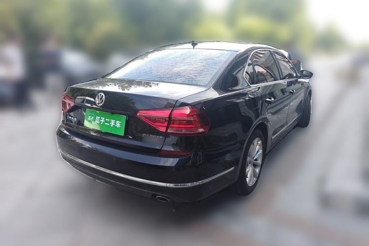 Used Volkswagen Passat 2017 330TSI DSG Luxury Edition Rear Right 45 Deg
