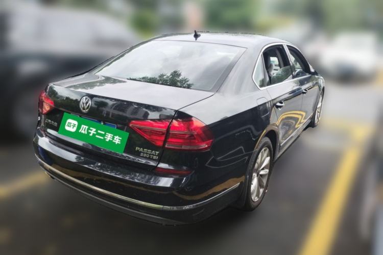 Used Volkswagen Passat 2017 280TSI DSG Luxury Edition Rear Right 45 Deg