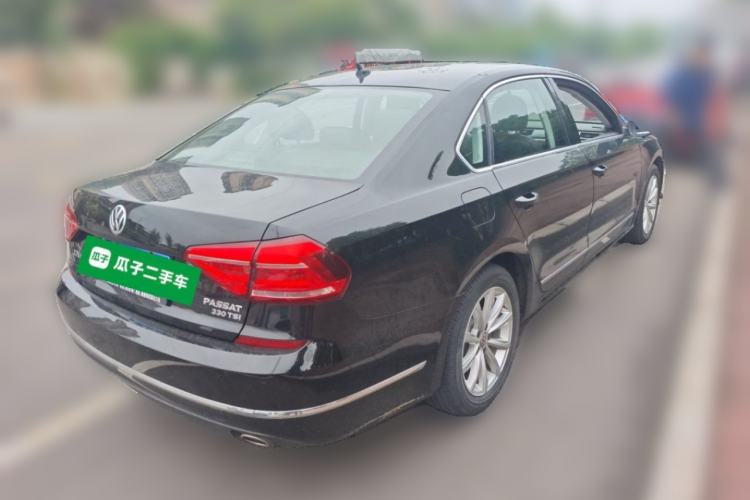 Used Volkswagen Passat 2017 330TSI DSG Luxury Edition Rear Right 45 Deg