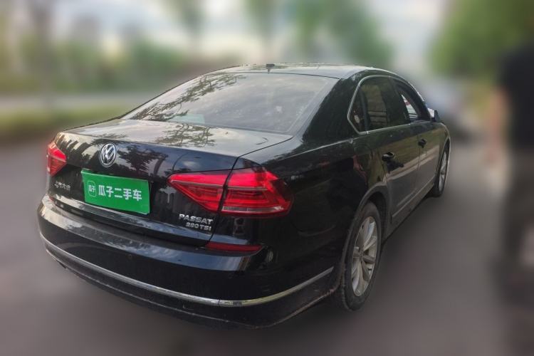 Used Volkswagen Passat 2017 280TSI DSG Luxury Edition Rear Right 45 Deg