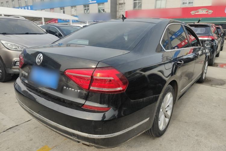 Used Volkswagen Passat 2017 330TSI DSG Luxury Edition Rear Right 45 Deg