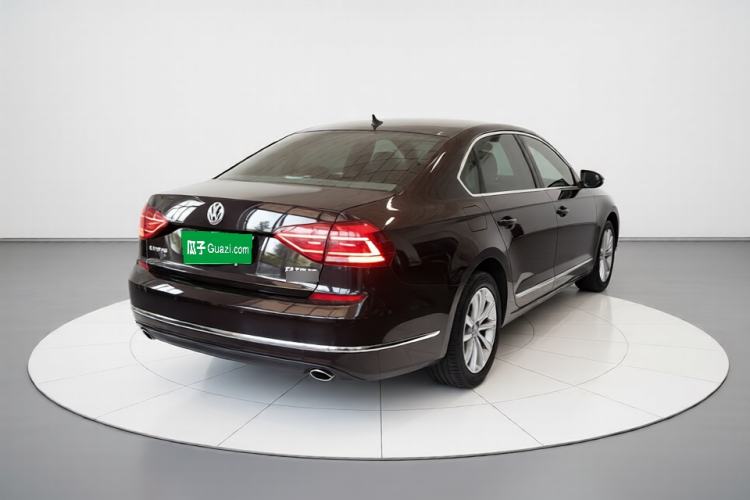 Used Volkswagen Passat 2017 330TSI DSG Luxury Edition Rear Right 45 Deg