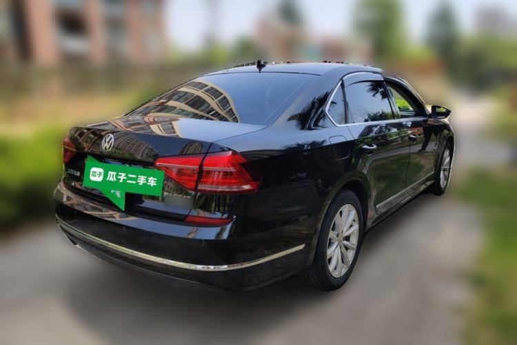 Used Volkswagen Passat 2017 280TSI DSG Luxury Edition Rear Right 45 Deg