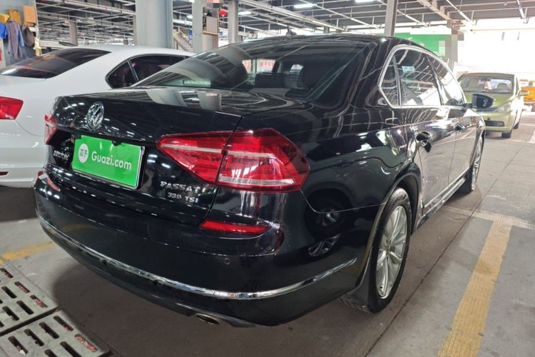 Used Volkswagen Passat 2017 330TSI DSG Luxury Edition Rear Right 45 Deg