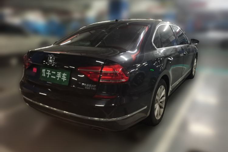 Used Volkswagen Passat 2017 330TSI DSG Luxury Edition Rear Right 45 Deg