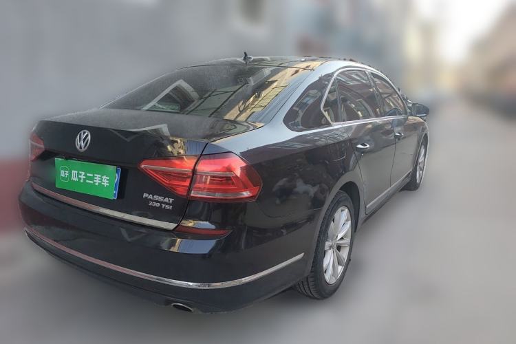 Used Volkswagen Passat 2017 330TSI DSG Luxury Edition Rear Right 45 Deg