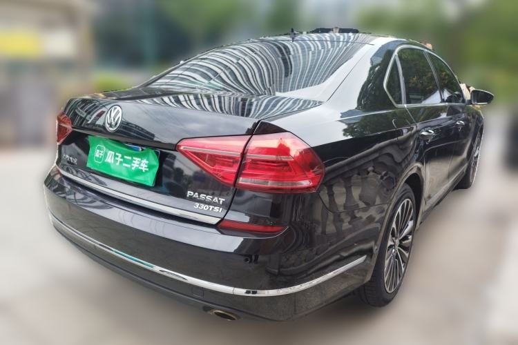 Used Volkswagen Passat 2017 330TSI DSG Prestige Edition Rear Right 45 Deg