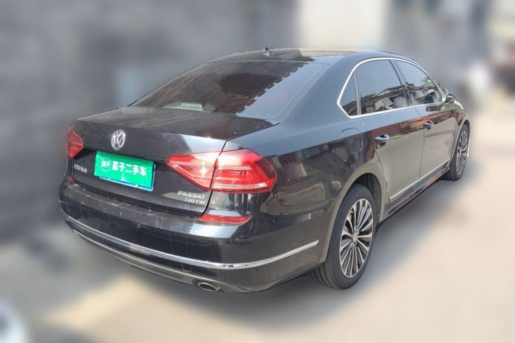 Used Volkswagen Passat 2017 330TSI DSG Luxury Edition Rear Right 45 Deg