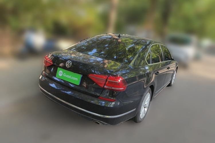 Used Volkswagen Passat 2017 330TSI DSG Luxury Edition Rear Right 45 Deg