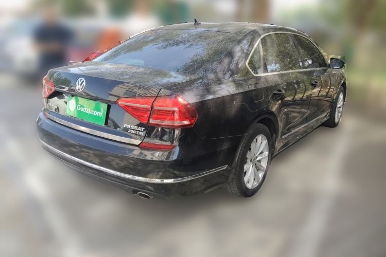 Used Volkswagen Passat 2017 330TSI DSG Luxury Edition Rear Right 45 Deg