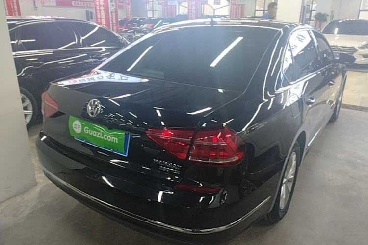 Used Volkswagen Passat 2017 280TSI DSG Luxury Edition Rear Right 45 Deg