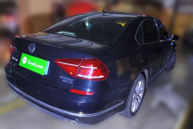 Used Volkswagen Passat 2017 330TSI DSG Luxury Edition Rear Right 45 Deg