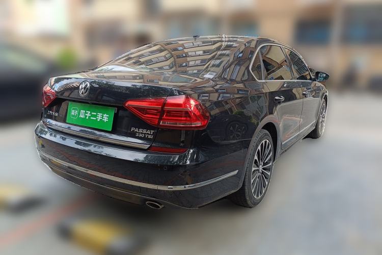 Used Volkswagen Passat 2017 330TSI DSG Prestige Edition Rear Right 45 Deg