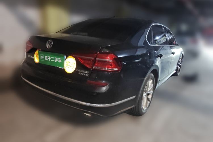 Used Volkswagen Passat 2017 330TSI DSG Luxury Edition Rear Right 45 Deg