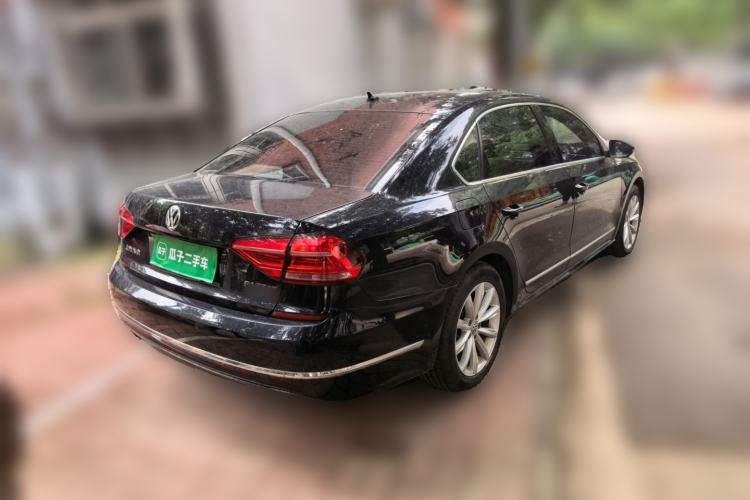 Used Volkswagen Passat 2017 280TSI DSG Luxury Edition Rear Right 45 Deg
