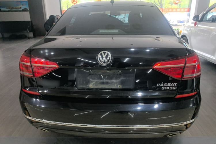 Used Volkswagen Passat 2017 330TSI DSG Luxury Edition Rear