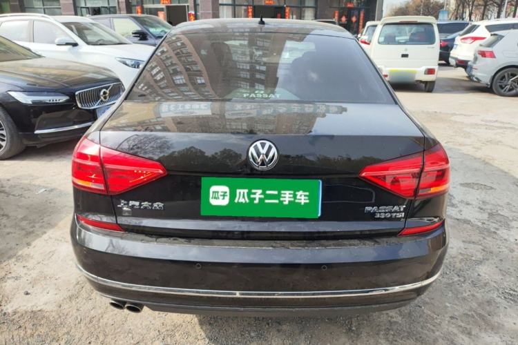 Used Volkswagen Passat 2017 280TSI DSG Luxury Edition Rear