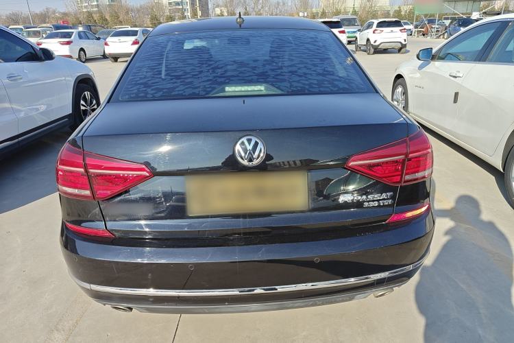 Used Volkswagen Passat 2017 330TSI DSG Luxury Edition Rear