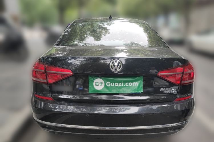 Used Volkswagen Passat 2017 280TSI DSG Luxury Edition Rear