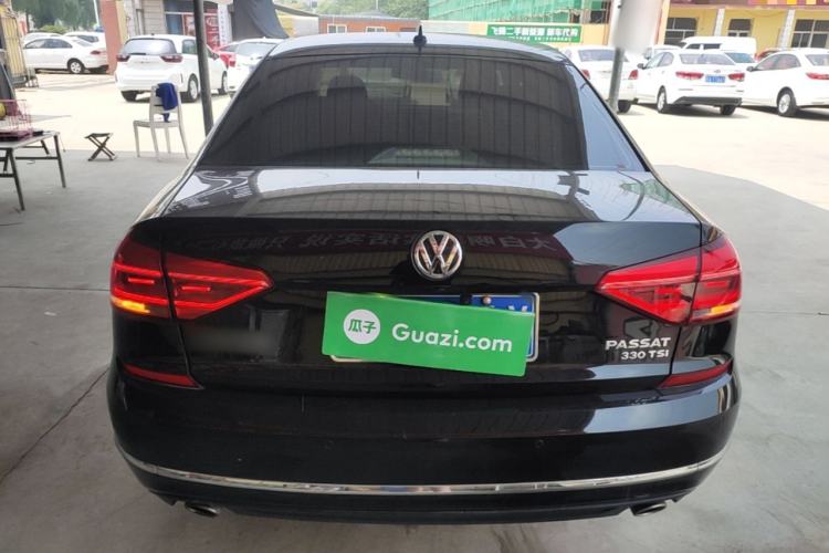 Used Volkswagen Passat 2017 330TSI DSG Luxury Edition Rear
