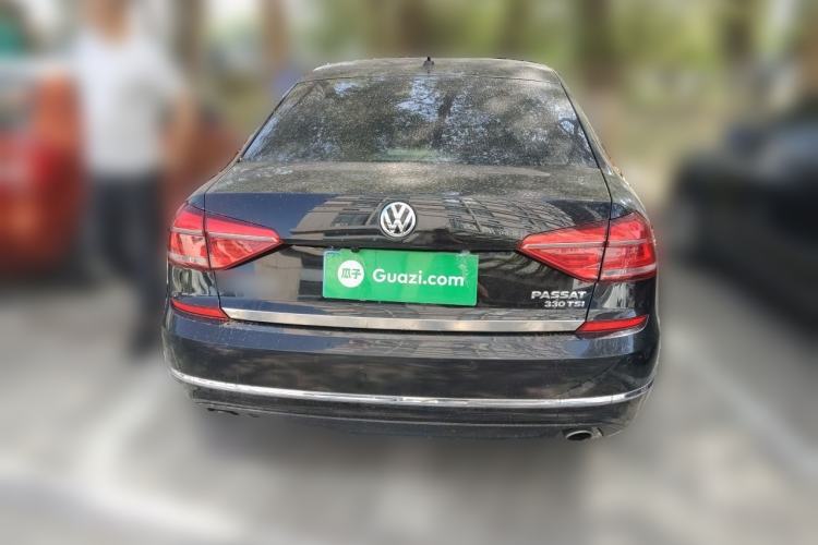 Used Volkswagen Passat 2017 330TSI DSG Luxury Edition Rear