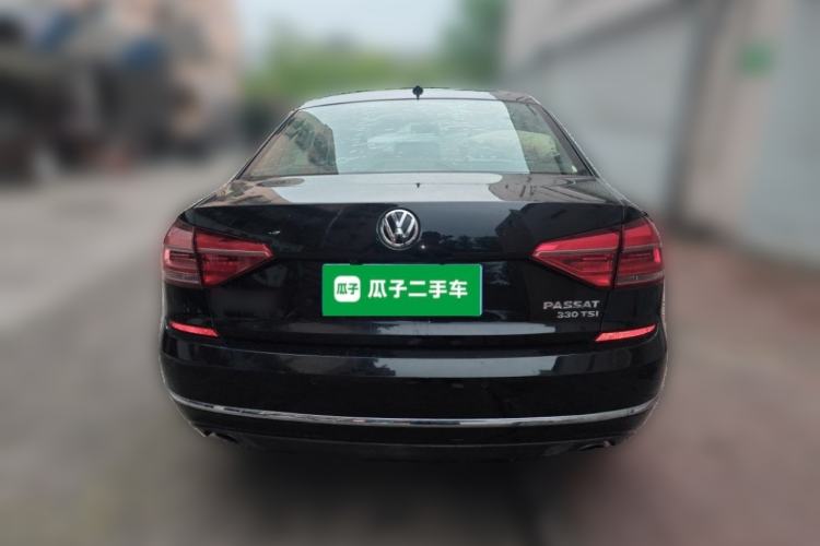 Used Volkswagen Passat 2017 330TSI DSG Luxury Edition Rear