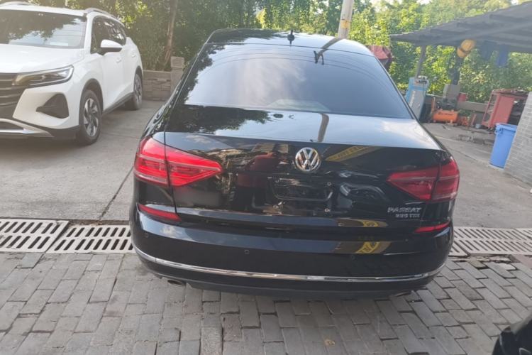 Used Volkswagen Passat 2017 330TSI DSG Luxury Edition Rear