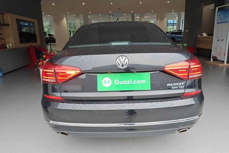 Used Volkswagen Passat 2017 330TSI DSG Luxury Edition Rear
