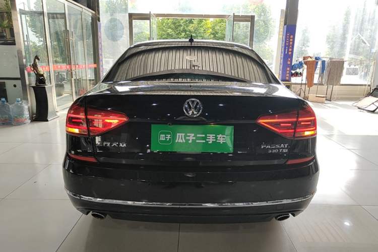Used Volkswagen Passat 2017 330TSI DSG Luxury Edition Rear