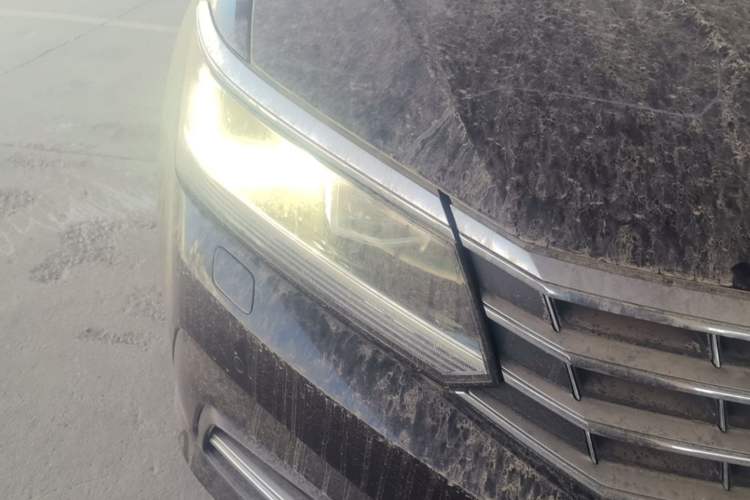Used Volkswagen Passat 2017 330TSI DSG Prestige Edition Right Front Headlight