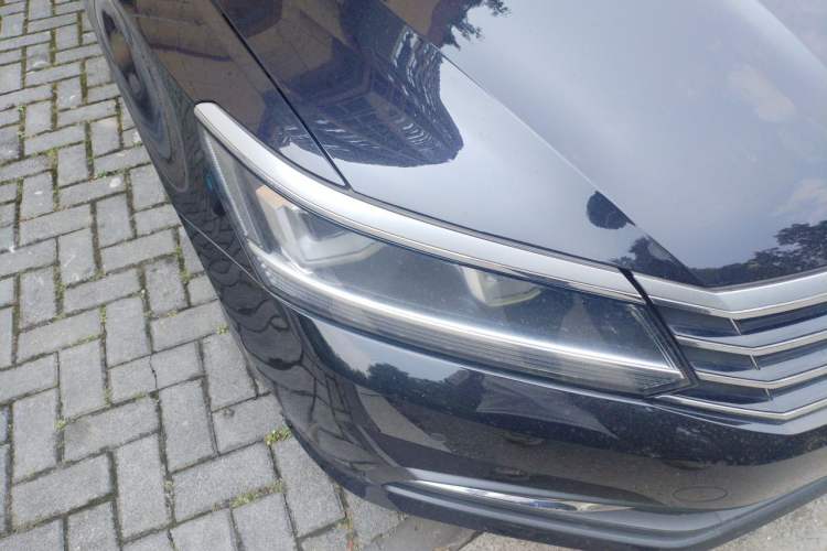 Used Volkswagen Passat 2017 330TSI DSG Prestige Edition Right Front Headlight