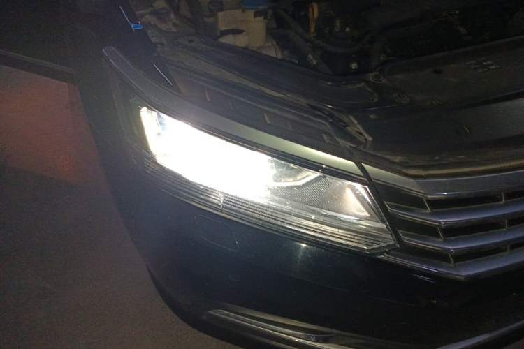 Used Volkswagen Passat 2017 330TSI DSG Prestige Edition Right Front Headlight