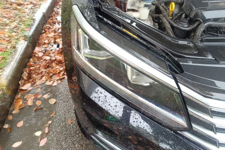 Used Volkswagen Passat 2017 330TSI DSG Luxury Edition Right Front Headlight