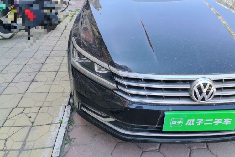 Used Volkswagen Passat 2017 330TSI DSG Prestige Edition Right Front Headlight
