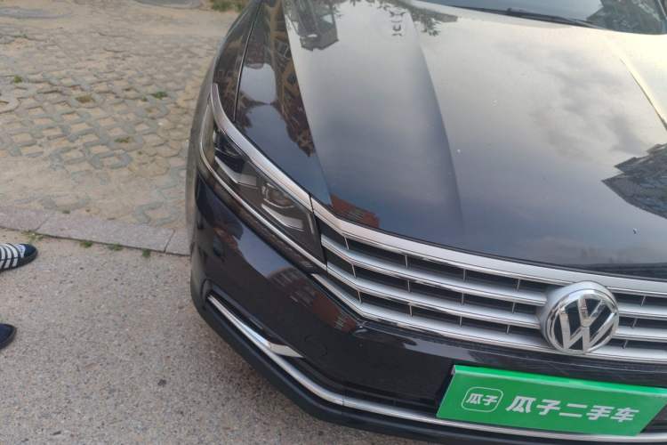 Used Volkswagen Passat 2017 330TSI DSG Luxury Edition Right Front Headlight