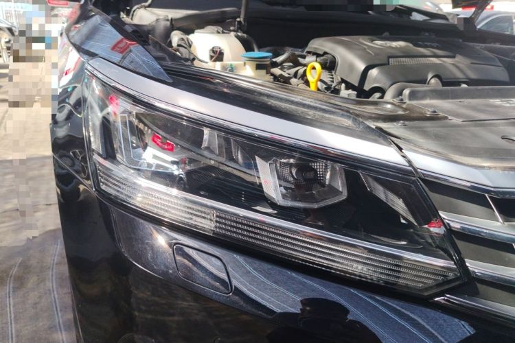 Used Volkswagen Passat 2017 330TSI DSG Prestige Edition Right Front Headlight